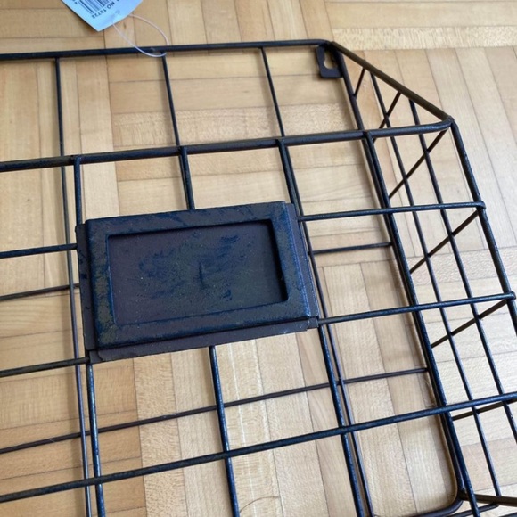 NWT Urban Outfitters Wall magazine & book rack storage grid metal shelve decor - Picture 7 of 10